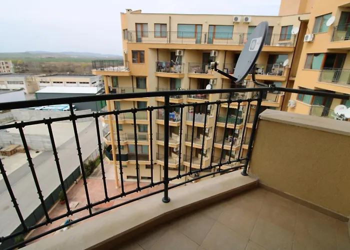 Amadeus 5 - Menada Апартамент *