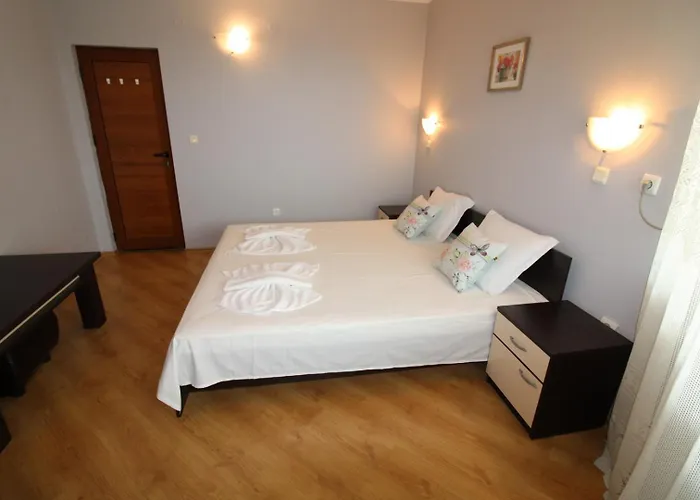 Amadeus 5 - Menada Апартамент *